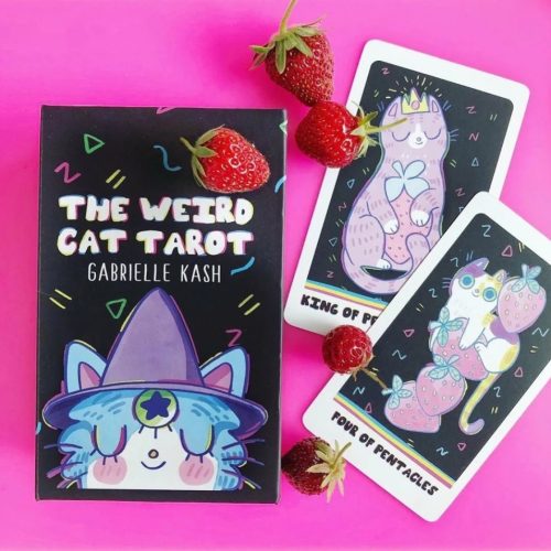 The Weird Cat Tarot (alternativo en inglés)